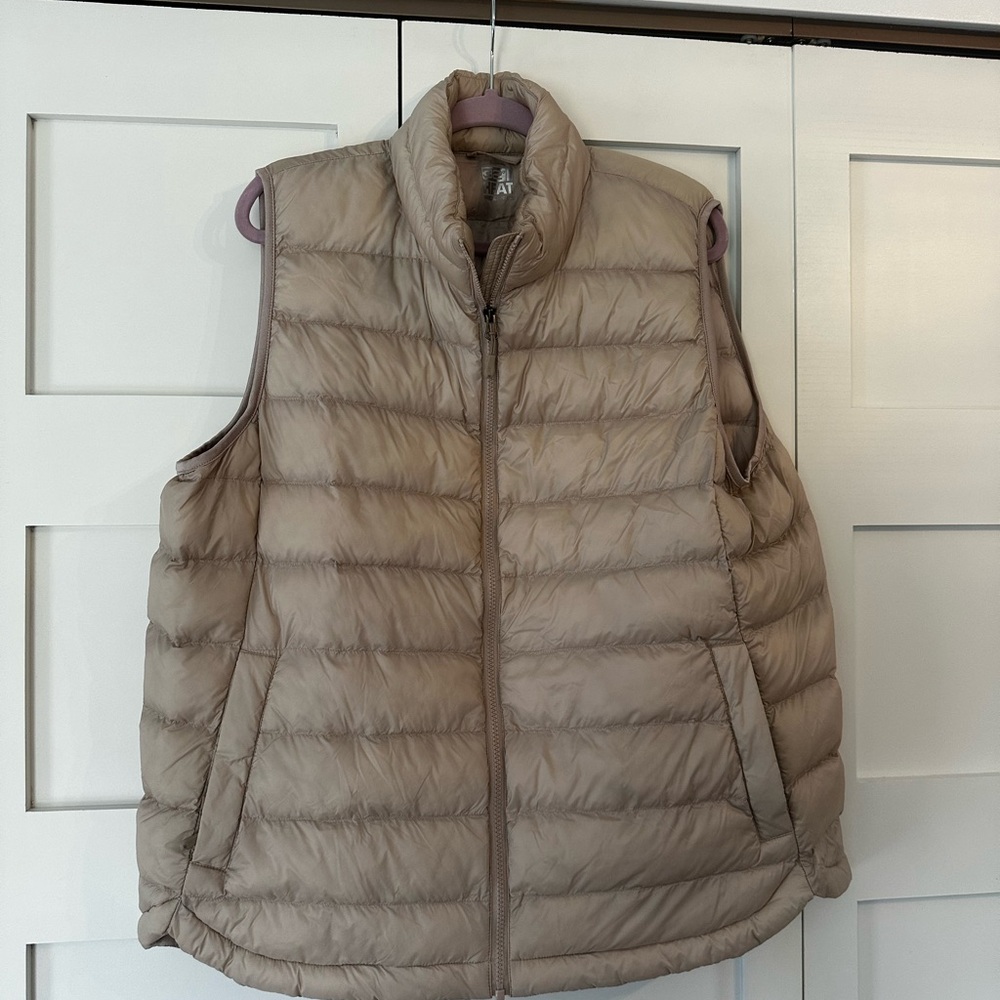 Cream Beige 32° Heat Sleeveless Puffer Vest Size XXL